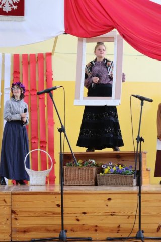 b_1024_768_0_00_images_2022_2023_Wydarzenia_3maja_342333931_247319767785385_3296940167776283182_n